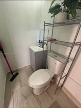 7170 NW 24th Pl in Sunrise, FL - Building Photo - Building Photo