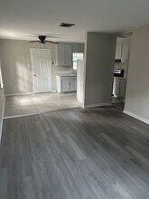 1000 Nicholas Dr in Valdosta, GA - Building Photo - Building Photo