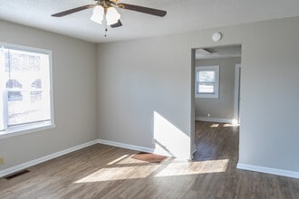 2154 US-70 in Morganton, NC - Building Photo - Building Photo