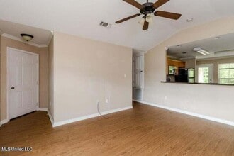 113 Hawthorne Dr in Long Beach, MS - Building Photo - Building Photo