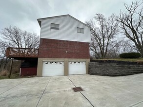 9510 Brehm Rd in Cincinnati, OH - Building Photo - Building Photo