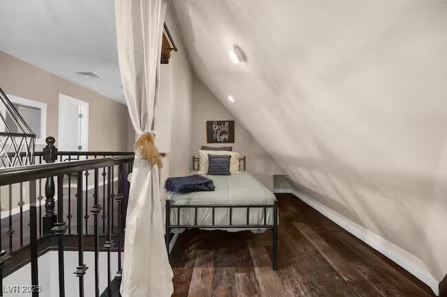 property at 8465 W Wigwam Ave