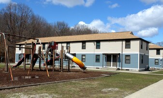 Veteran's Memorial Apartments