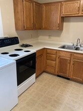 6 Cushing Ave in Nashua, NH - Building Photo - Building Photo