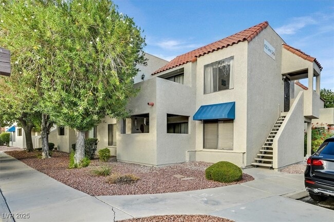 property at 4320 Gannet Cir