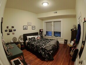 1476 Beacon St, Unit 14 in Brookline, MA - Foto de edificio - Building Photo