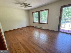 12710 Foxtrot Rd in Bealeton, VA - Building Photo - Building Photo