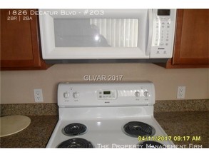 1826 N Decatur Blvd-Unit -#203 in Las Vegas, NV - Building Photo - Building Photo