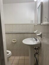146 Linden St-Unit -Apt A in Everett, MA - Building Photo - Building Photo
