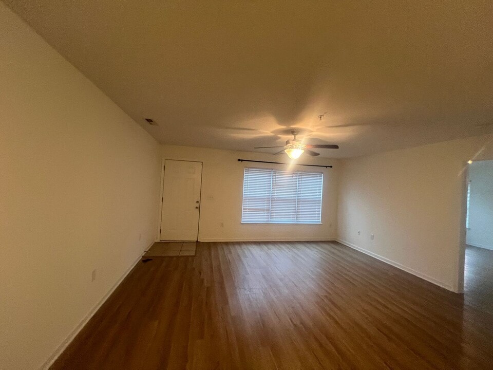 4429 Jaybird in Wilmington, NC - Building Photo