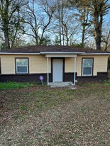 3319 Beatrice Dr in Jackson, MS - Building Photo