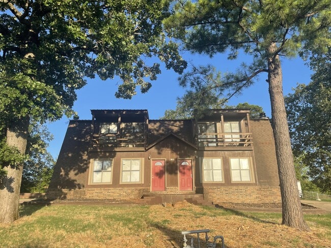 property at 103 Myra Ln