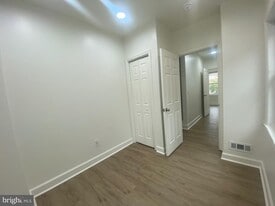 538 N Queen St in Lancaster, PA - Building Photo