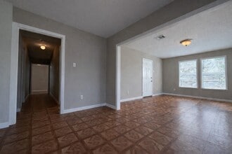 3406 Milbrad St in Houston, TX - Building Photo - Building Photo