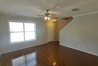 9026 Mountain Field Dr in San Antonio, TX - Building Photo - Building Photo