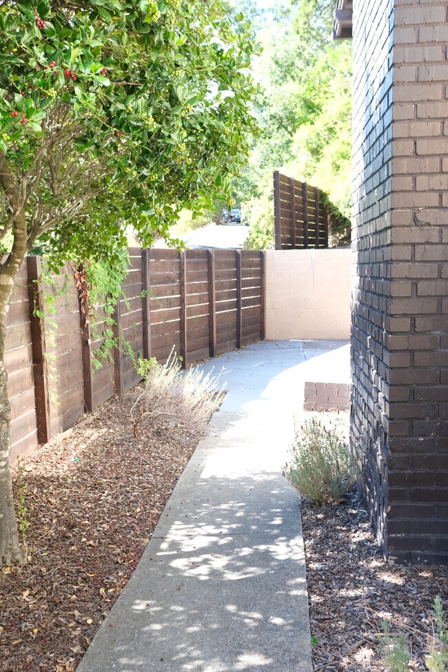 3270 Judith Ln, Unit A in Lafayette, CA - Building Photo - Building Photo