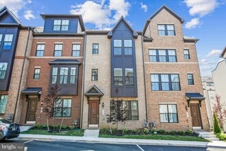 7269 Nittany Ln in Alexandria, VA - Building Photo - Building Photo