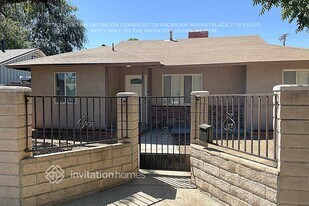 7823 Louise Ave in Los Angeles, CA - Building Photo