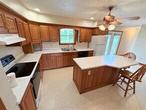 150 Nolin Rd in Sonora, KY - Building Photo - Building Photo