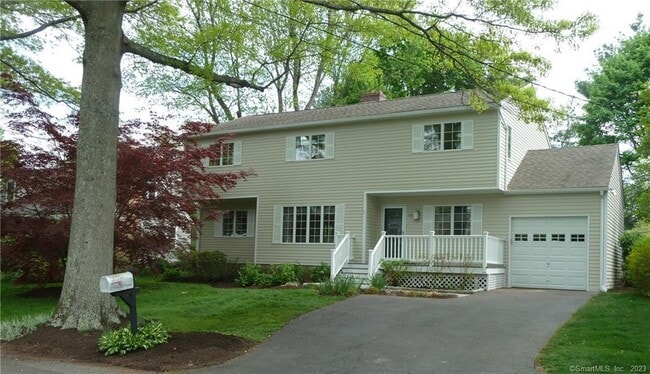 property at 90 Sasco Hill Terrace