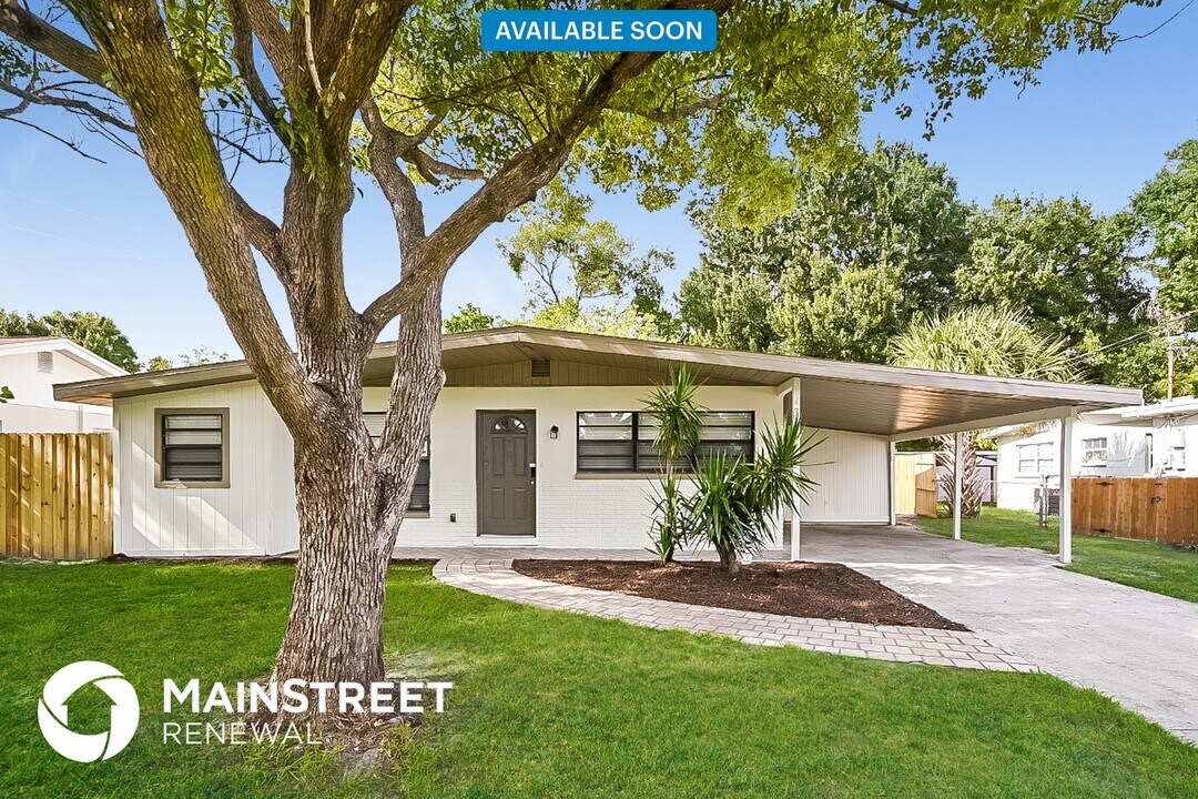 4317 W Bay Ave in Tampa, FL - Building Photo
