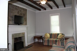 116 Greenbank Rd, Unit 1228 in Fredericksburg, VA - Building Photo - Building Photo