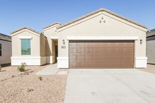 5182 E Sharbel Rd in San Tan Valley, AZ - Building Photo
