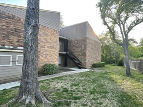 8109 Skillman St, Unit 2027 in Dallas, TX - Building Photo - Building Photo