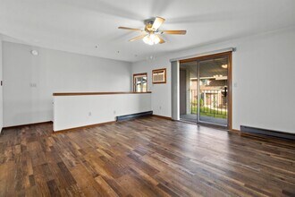 6720 Mariner Dr in Mount Pleasant, WI - Building Photo - Building Photo