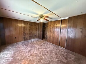 1025 E Owings St in Denison, TX - Building Photo - Building Photo