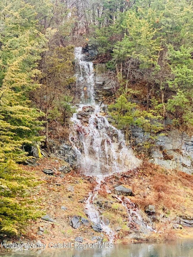 340 Old Rte 22 in Amenia, NY - Building Photo - Building Photo