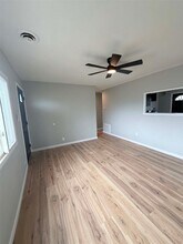 705 St Martin Dr in Sauget, IL - Building Photo - Building Photo