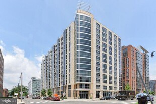 1025 1st St SE in Washington, DC - Building Photo