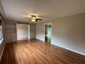 3733 Kimrod Dr in Johnson City, TN - Building Photo - Building Photo