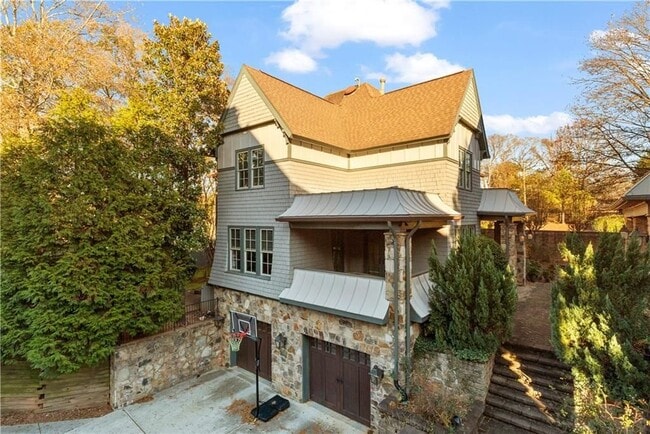 2125 Cooper Lake Rd SE, Unit A in Smyrna, GA - Building Photo - Building Photo