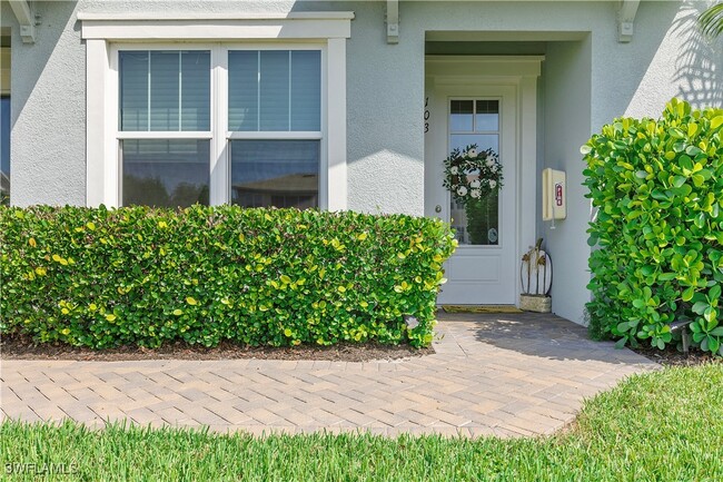 property at 4607 Arboretum Cir