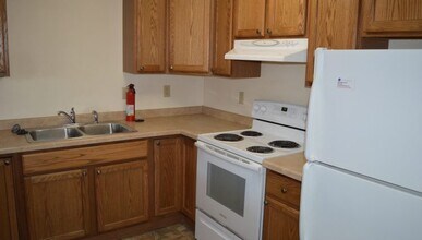 548 Seminole Way in Deforest, WI - Building Photo - Building Photo