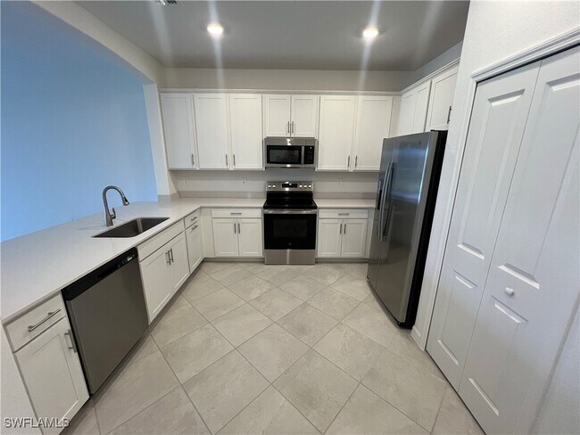 property at 2320 Dragonfruit Wy