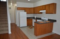 1705 E Lanvale St photo'