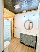 2292-M68-33 M-68 in Afton, MI - Foto de edificio - Building Photo