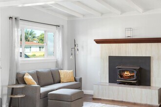 1271 Essex St in Imperial Beach, CA - Building Photo - Building Photo