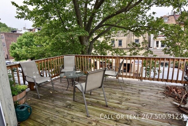 property at 211 S 45th St