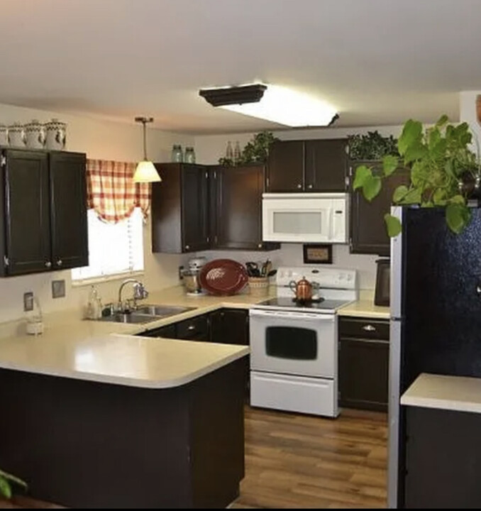 1261 Birch Ave in Roosevelt, UT - Building Photo