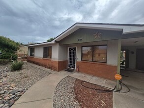 804 1/2 Azelia St in Alamogordo, NM - Building Photo - Building Photo