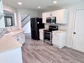 108 Sturminster Dr in Holly Springs, NC - Building Photo - Building Photo