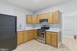 5820 Race St in Philadelphia, PA - Building Photo - Building Photo