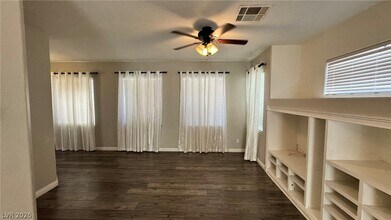 3752 Perugia Ct in Las Vegas, NV - Building Photo - Building Photo