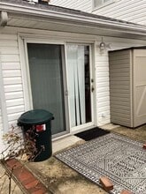 5 Evelyn Rd in Port Jefferson Station, NY - Building Photo - Building Photo