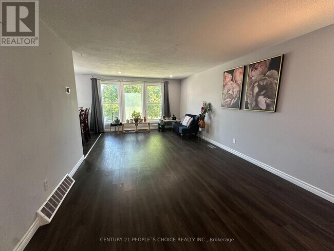 88 Avonwood Dr in Stratford, ON - Building Photo - Building Photo