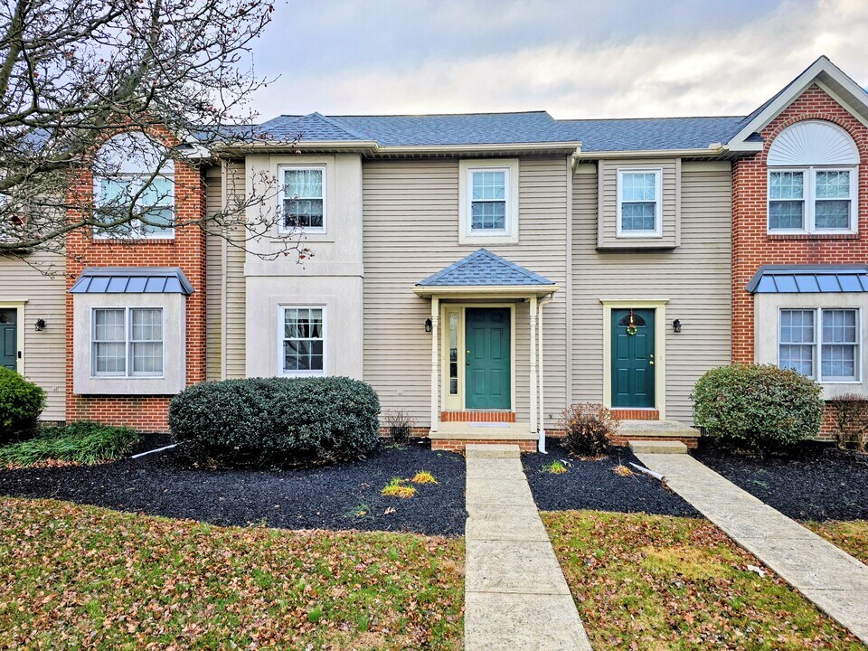 66 Muddy Creek Church Rd in Denver, PA - Building Photo